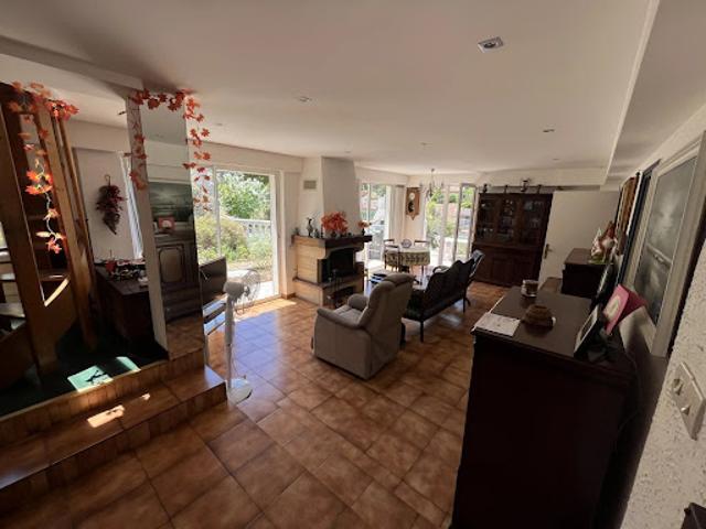 Maison vente à Nice, Drap