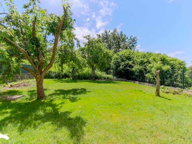 Maison vente à Parc d'activité de la demi-lune, Magny-en-Vexin
