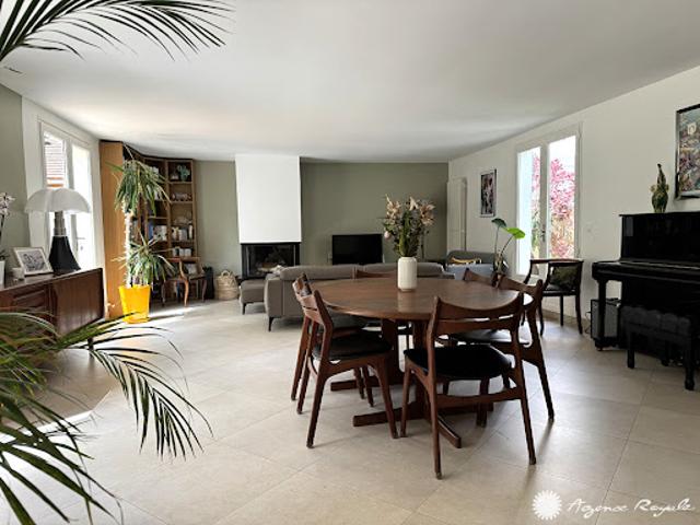 Maison vente à Saint-Germain-en-Laye, Saint-germain-en-laye