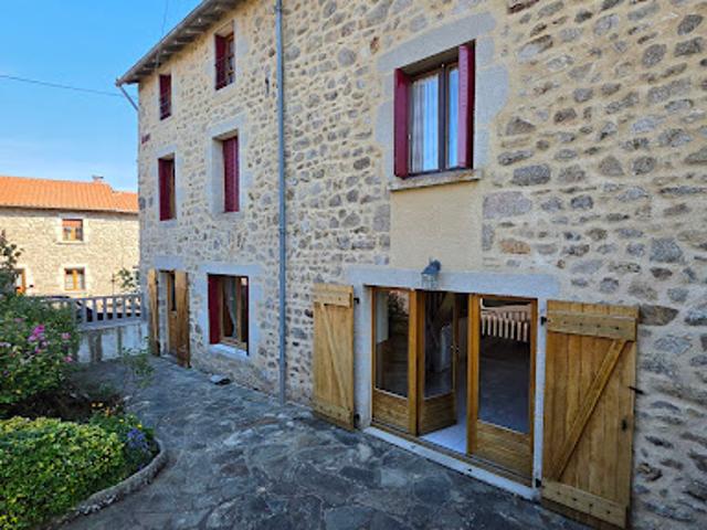 Maison vente à Vernet-la-Varenne, Le Vernet-Chaméane