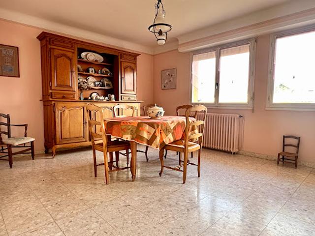 Maison vente à Oloron-Sainte-Marie, Oloron-sainte-marie