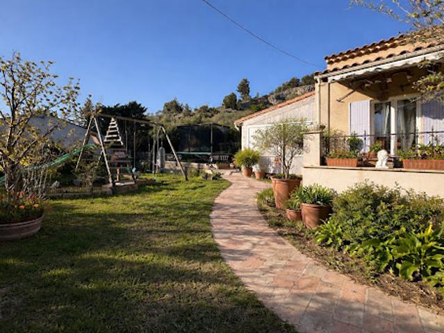 Maison vente à Arles, La Salle Les Alpes