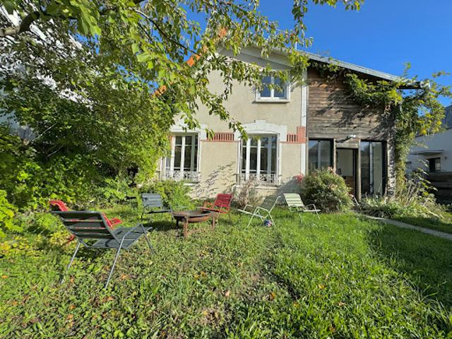 Maison vente à Saint-Germain-en-Laye, Croissy-sur-seine