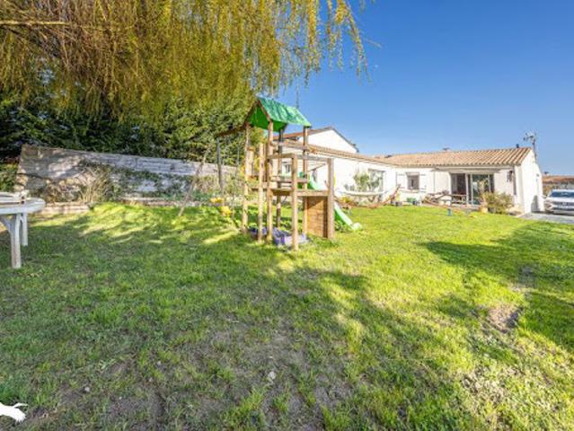 Maison vente à Rochefort, Vandré