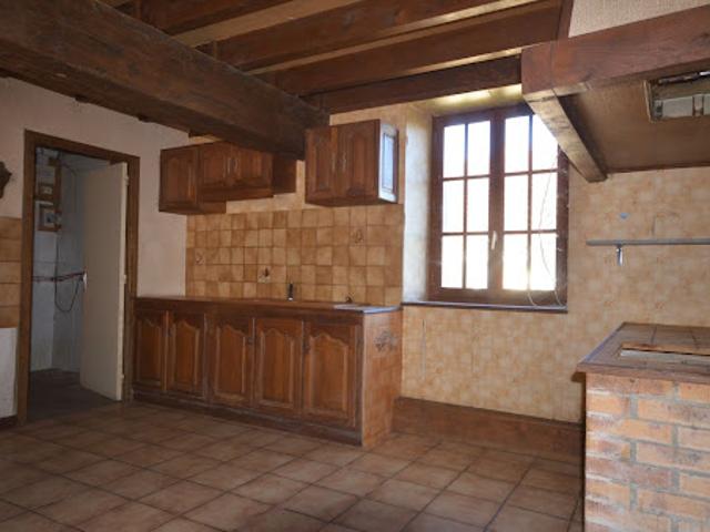Maison vente à Aubusson, Toulx-sainte-croix