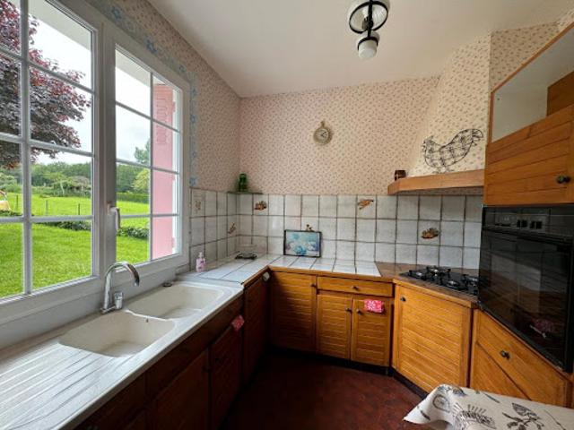 Maison vente à Confolens, Chassenon