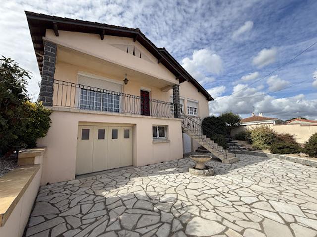 Maison vente à Bressuire, Saint-pierre-des-echaubrognes