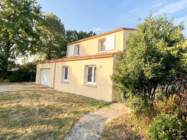 Maison vente à La Roche-sur-Yon, Montaigu