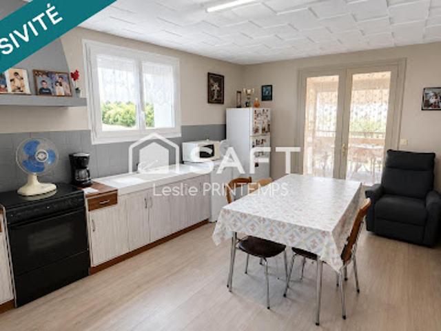 Maison vente à La Chapelle-Thireuil, Scillé