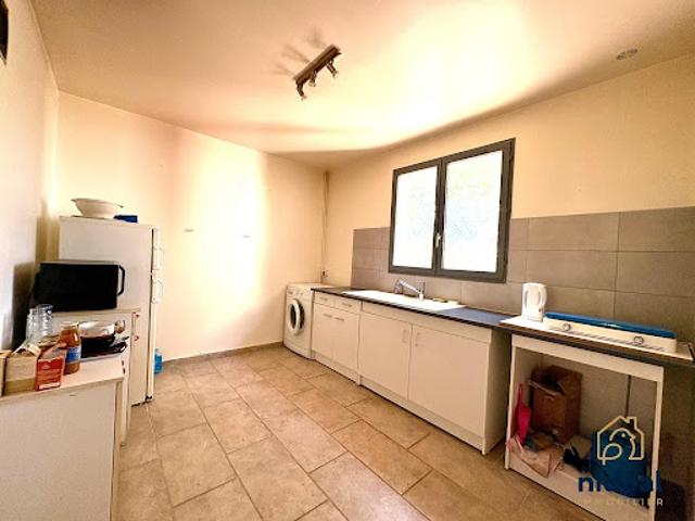 Maison vente à Nîmes, Calvisson