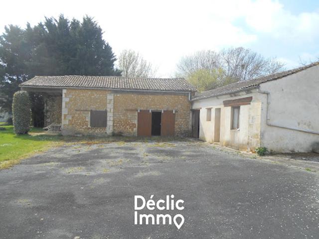 Maison vente à Saint-Jean-d'Angély, Brizambourg