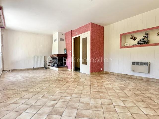 Maison vente à Sens, Cézy