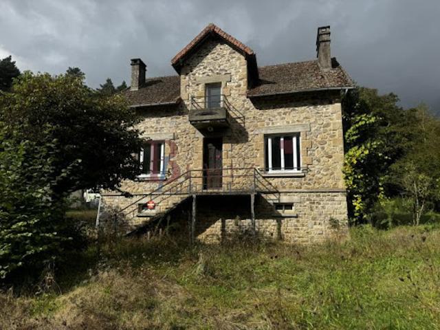 Maison vente à Ussel, Laval-sur-luzège