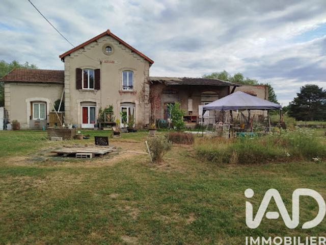 Maison vente à Saint-Amand-Montrond, Charenton-du-cher