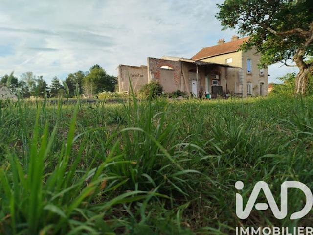 Maison vente à Saint-Amand-Montrond, Charenton-du-cher