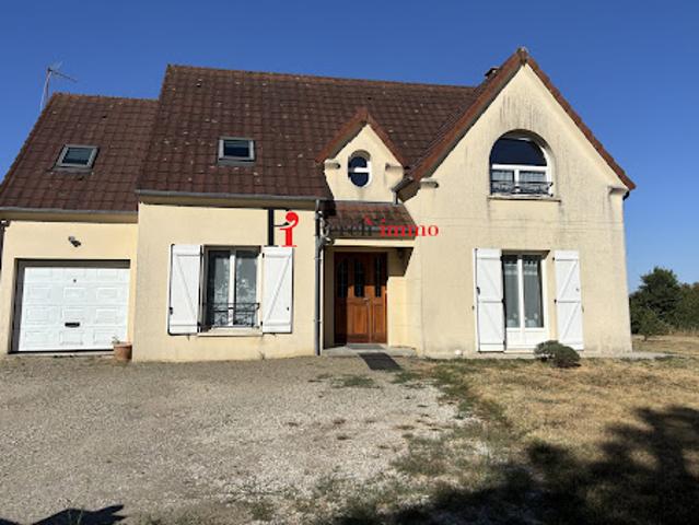 Maison vente à Saint-Jean-de-la-Forêt, Perche en Nocé