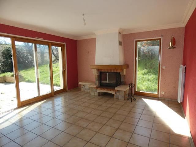 Maison vente à Benvern, Brasparts
