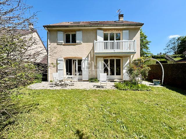 Maison vente à Saint-Germain-en-Laye, Saint-germain-en-laye