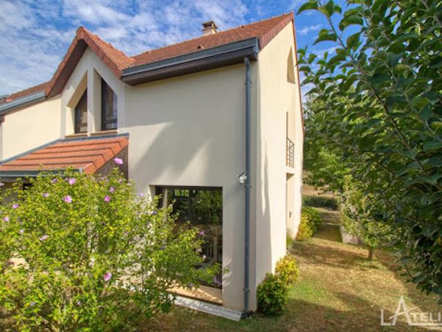 Maison vente à Saint-Germain-en-Laye, Crespières