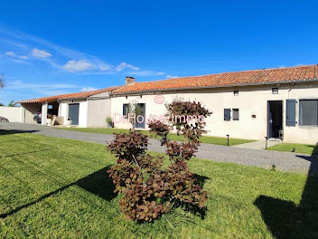 Maison vente à Montmorillon, Luchapt