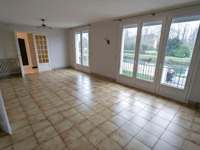Maison vente à Niort, Magné