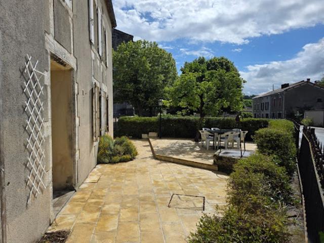 Maison vente à Cognac, Condéon