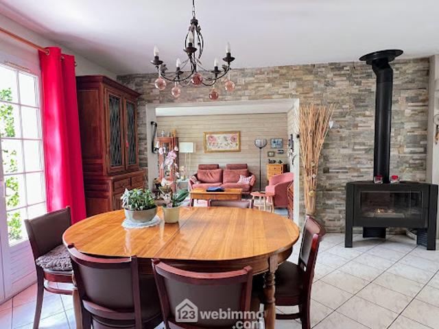 Maison vente à Angers, Montreuil-juigné