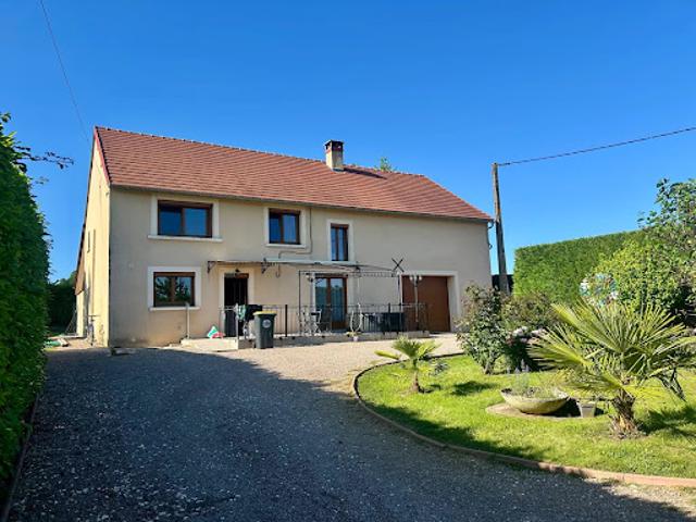 Maison vente à Bourges, Sens-beaujeu