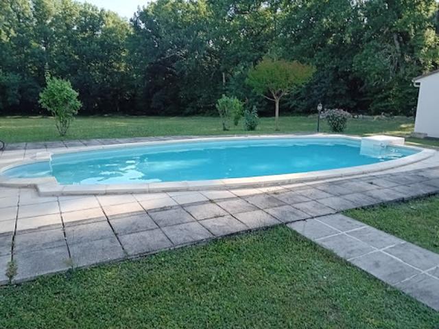 Maison vente à Périgueux, Celles
