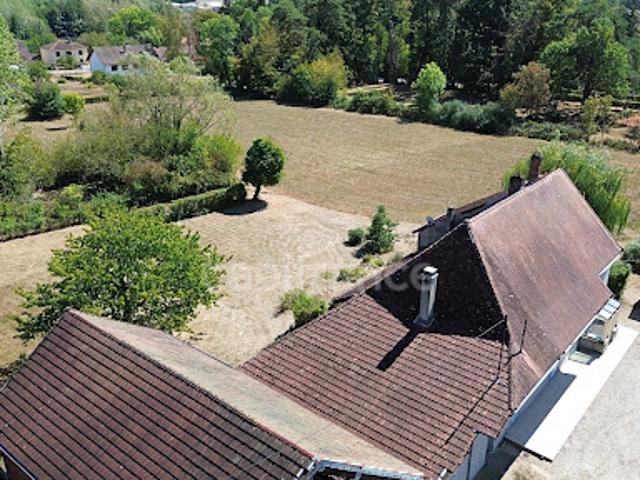 Maison vente à Lons-le-Saunier, Commenailles