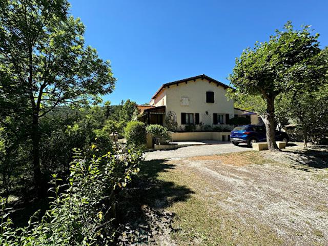 Maison vente à Castellane, Lambruisse