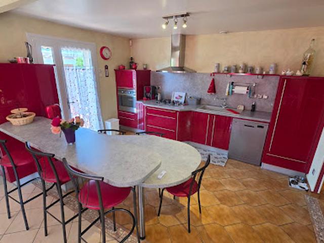 Maison vente à Riom, Ménétrol