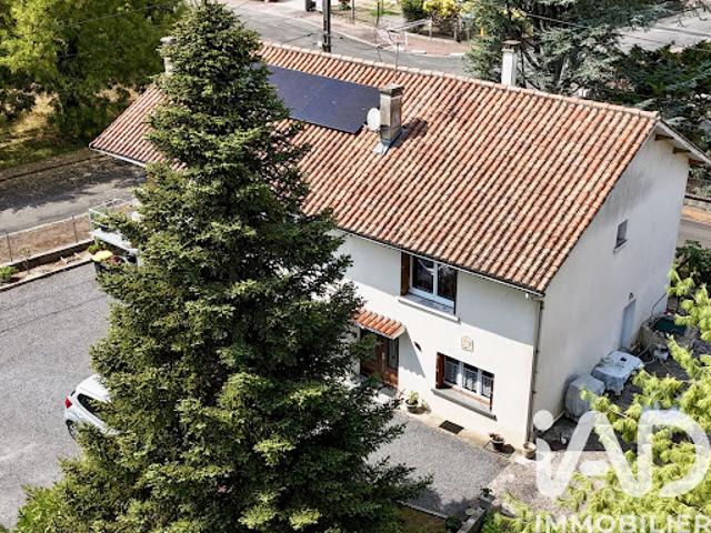 Maison vente à Angoulême, La Couronne