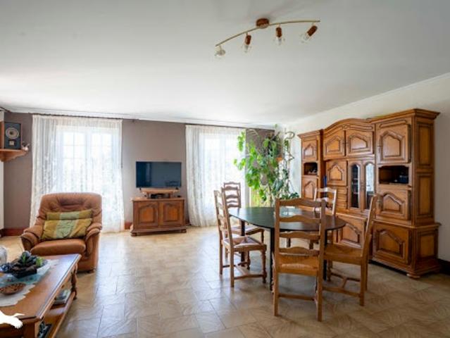Maison vente à Cognac, Hiersac