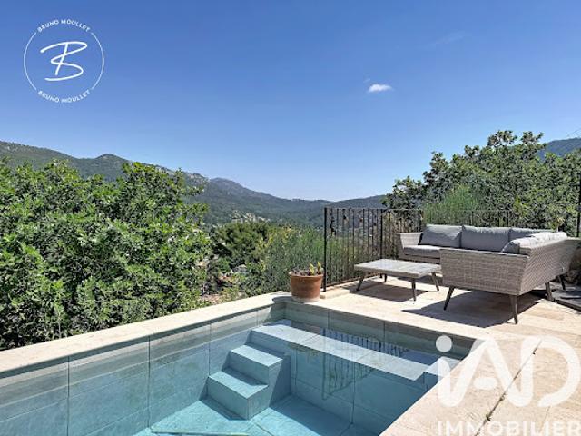 Maison vente à Arrondissement de Toulon, Le Revest-les-eaux