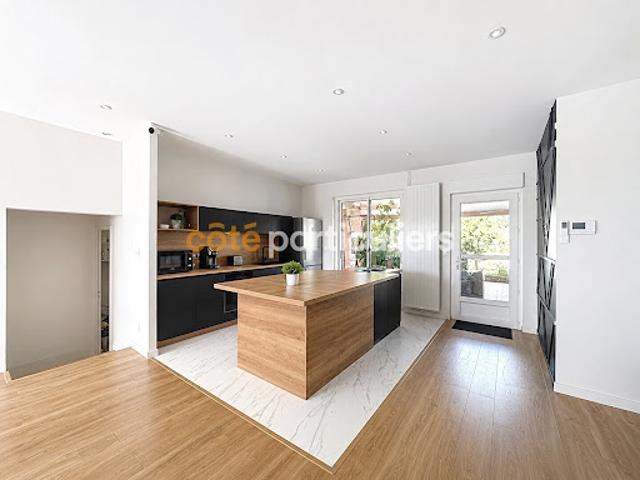 Maison vente à Angoulême, Aignes-et-puypéroux