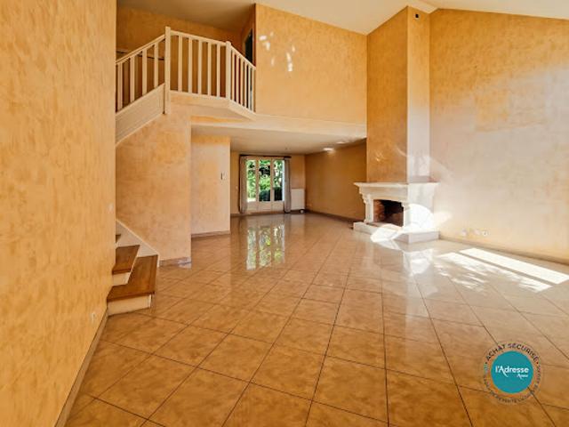 Maison vente à Évry, Mennecy