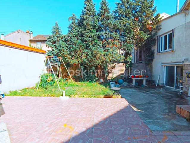 Maison vente à France métropolitaine, La Courneuve