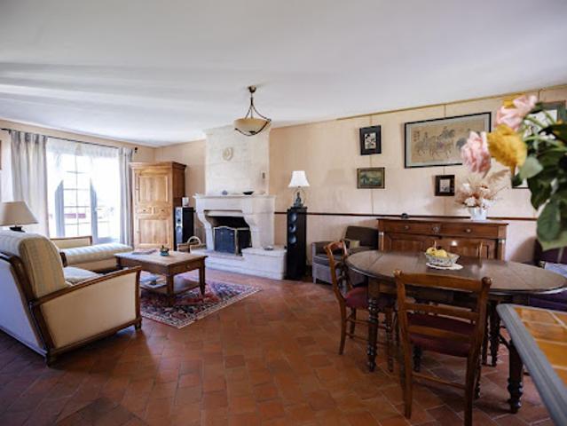 Maison vente à La Moisellerie, Bouzy-la-Forêt