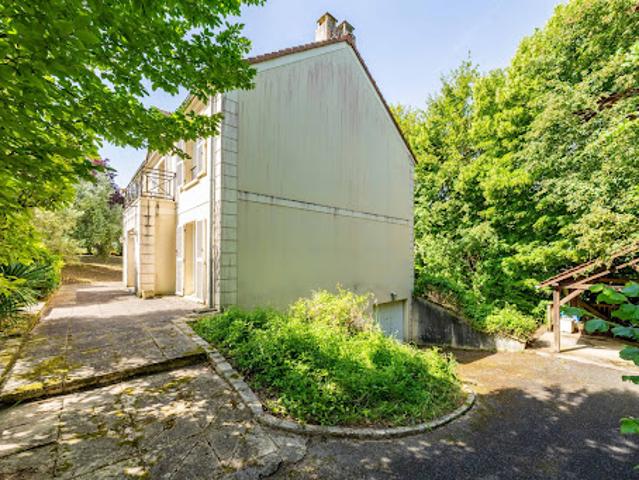 Maison vente à Fontainebleau, Thomery