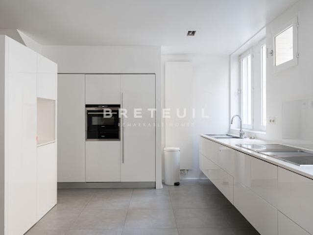 Maison vente à Paris, Île-de-France
