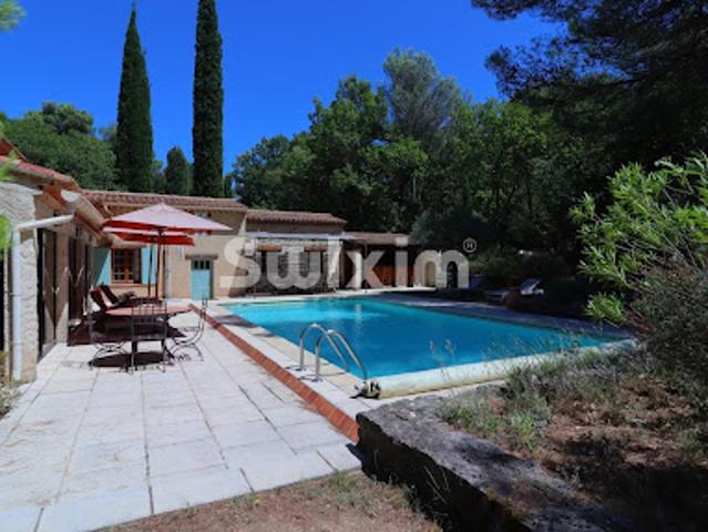 Maison vente à Apt, Ménerbes