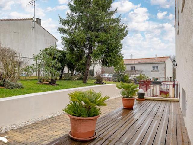 Maison vente à Saintes
