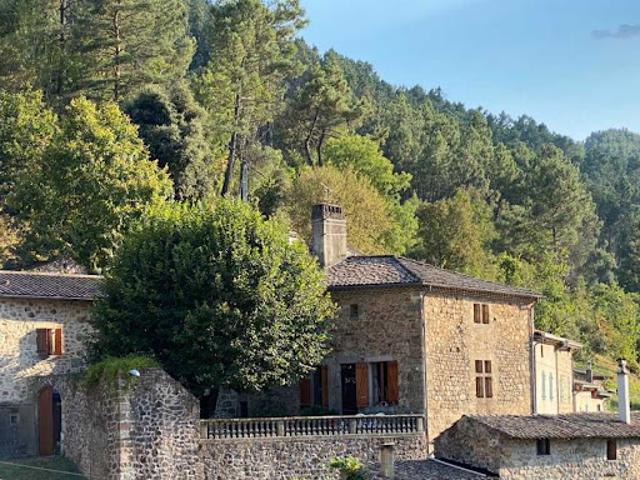 Maison vente à Rochevon, Saint-Sauveur-de-Montagut