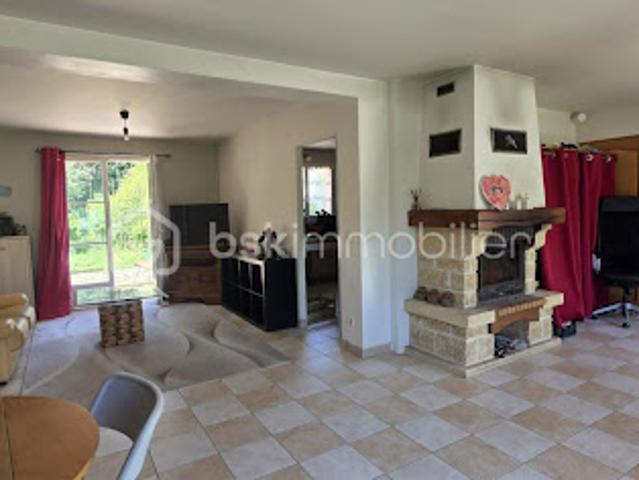 Maison vente à Montargis, Ferrières-en-gâtinais