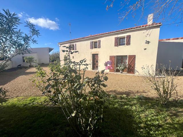 Maison vente à Fontenay-le-Comte, Nalliers