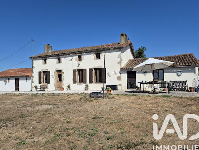 Maison vente à Bressuire, Boismé