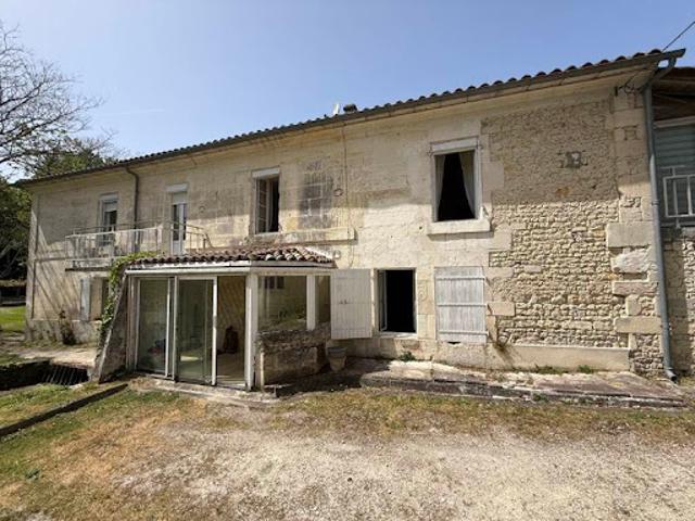 Maison vente à Cognac, Criteuil-la-magdeleine