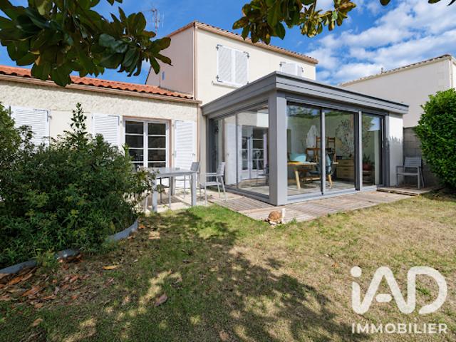 Maison vente à Les Essarts, Essarts-en-Bocage