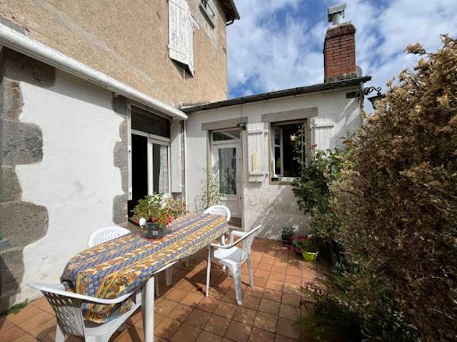 Maison vente à Bellac, Le Dorat